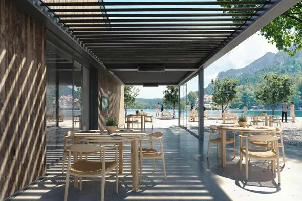 Lamellendach mit Stoffdach Lamellendach über dem Außenbereich eines Restaurants